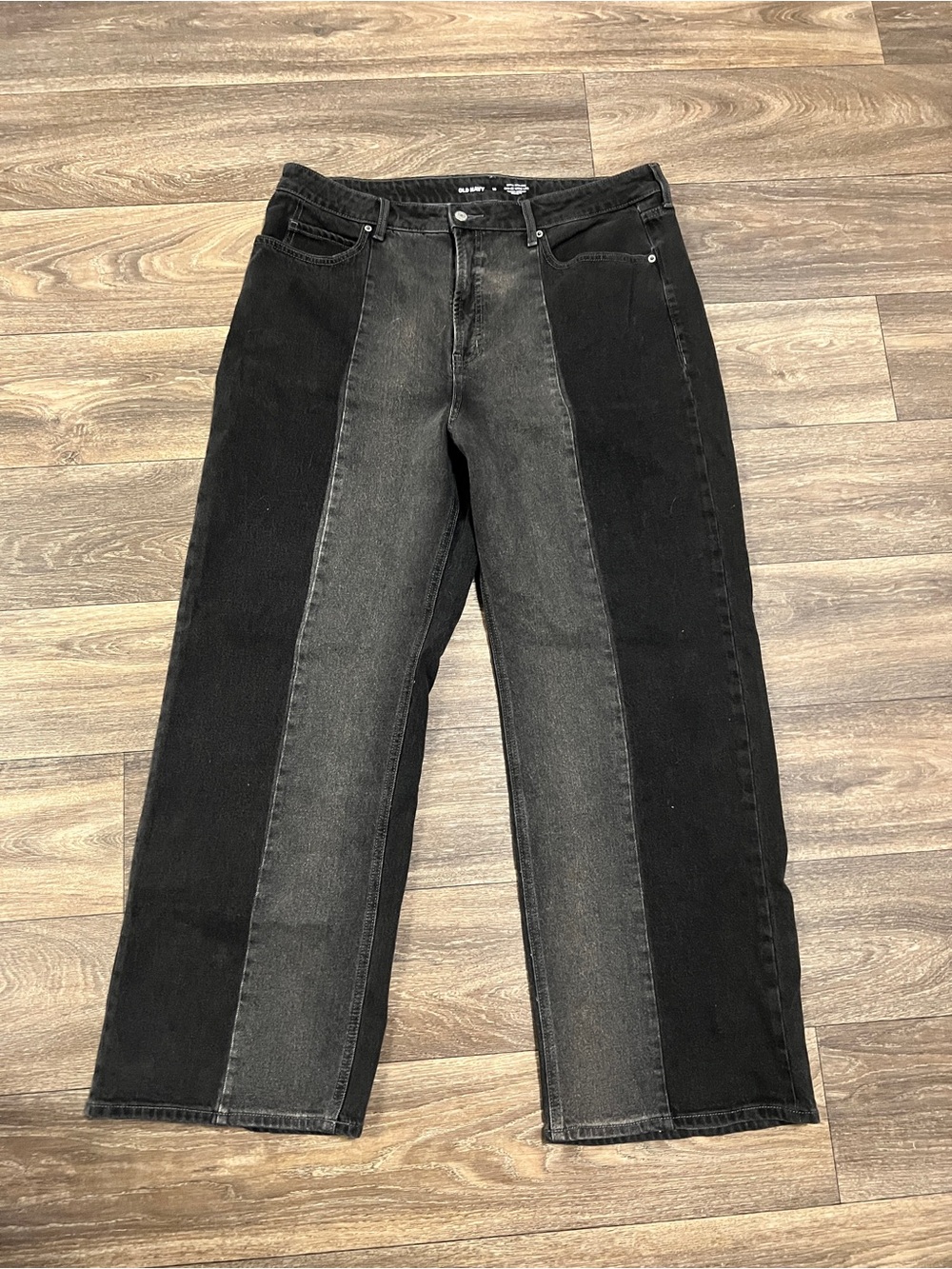 Women’s Two-Tone Black/Charcoal Straight-Leg Jeans
